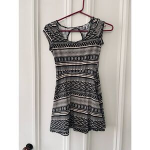 Charlotte Russe black and cream geometric print dress S